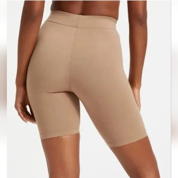 NWT Good American Essential Lounge Bike Shorts - Picture 7 of 14
